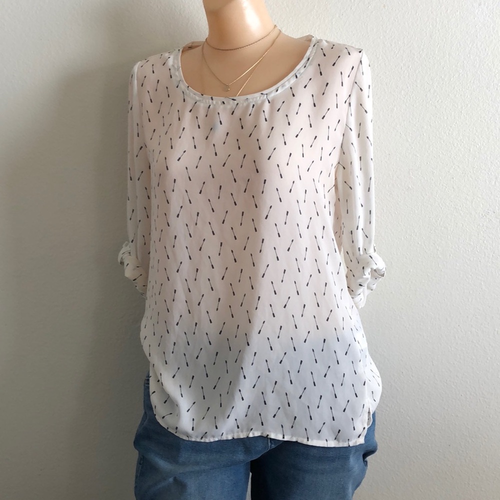 White blouse arrow design